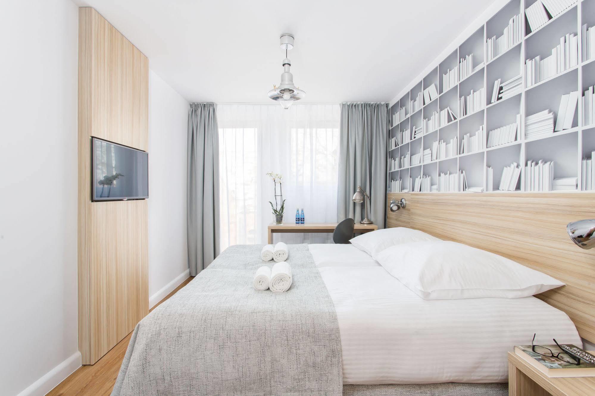 Smart Hotel Gdansk Bagian luar foto